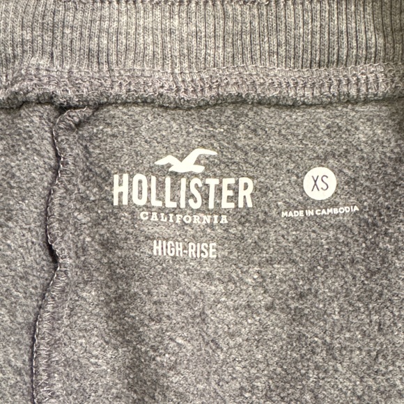 Hollister Women’s XS Grey Jogger Sweatpants with Logo and Pockets - Picture 3 of 8